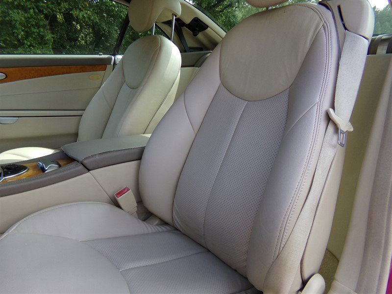 Used 2007 Mercedes-Benz SL 550 image 14