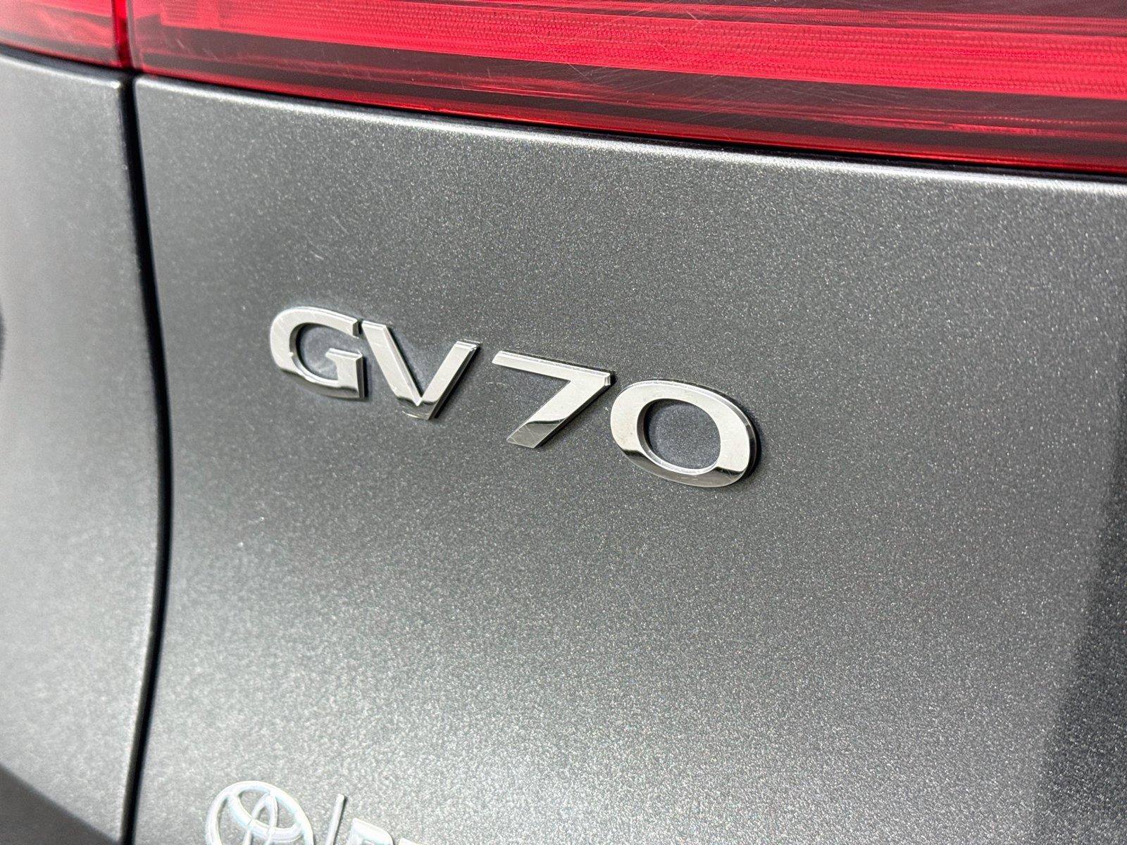 Used 2025 Genesis GV70 2.5T AWD/4WD image 15