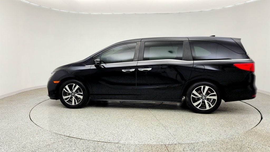 Used 2023 Honda Odyssey Touring image 8