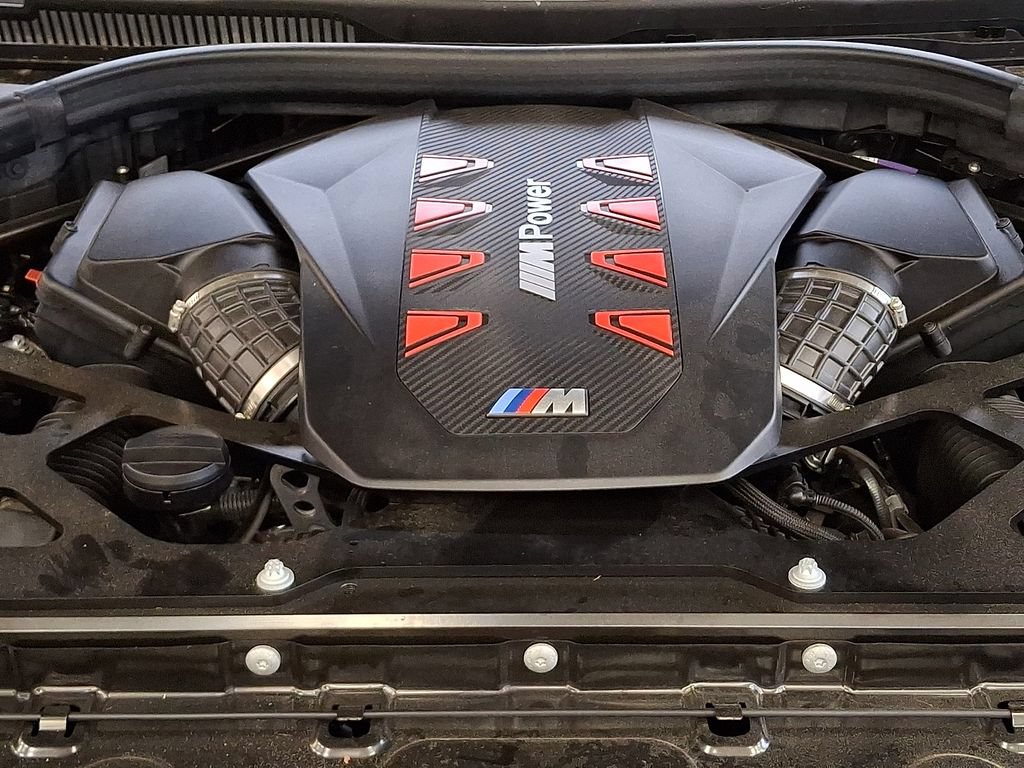 Used 2025 BMW X5 M Competition w/ Executive Package AWD/4WD image 28
