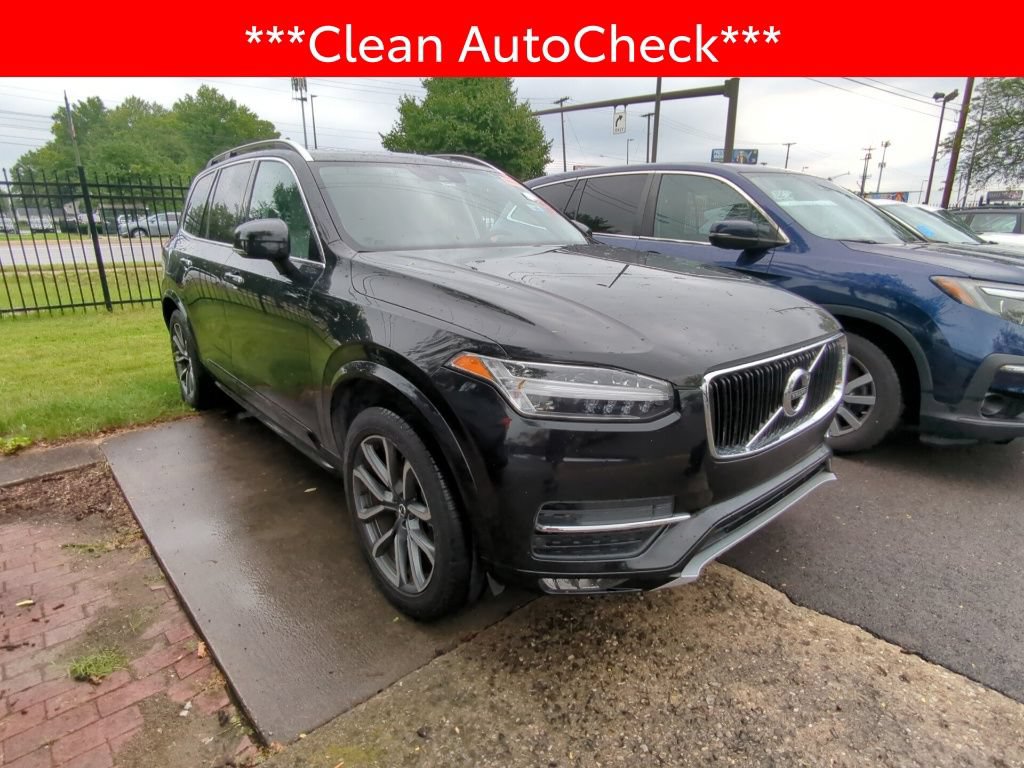 Used 2019 Volvo XC90 T6 Momentum w/ Protection Package Premier AWD/4WD image 3