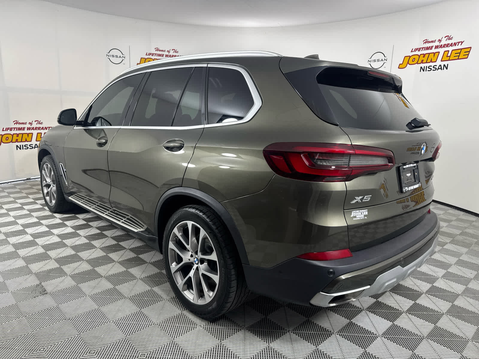 Used 2023 BMW X5 xDrive40i image 3