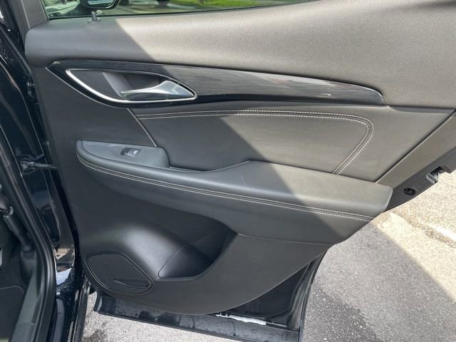 Used 2023 Buick Envision Essence image 18