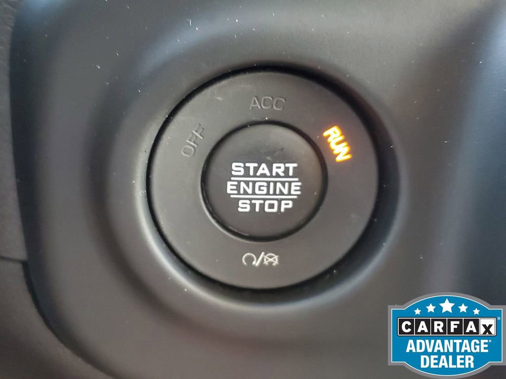 Used 2023 Jeep Gladiator Sport image 38