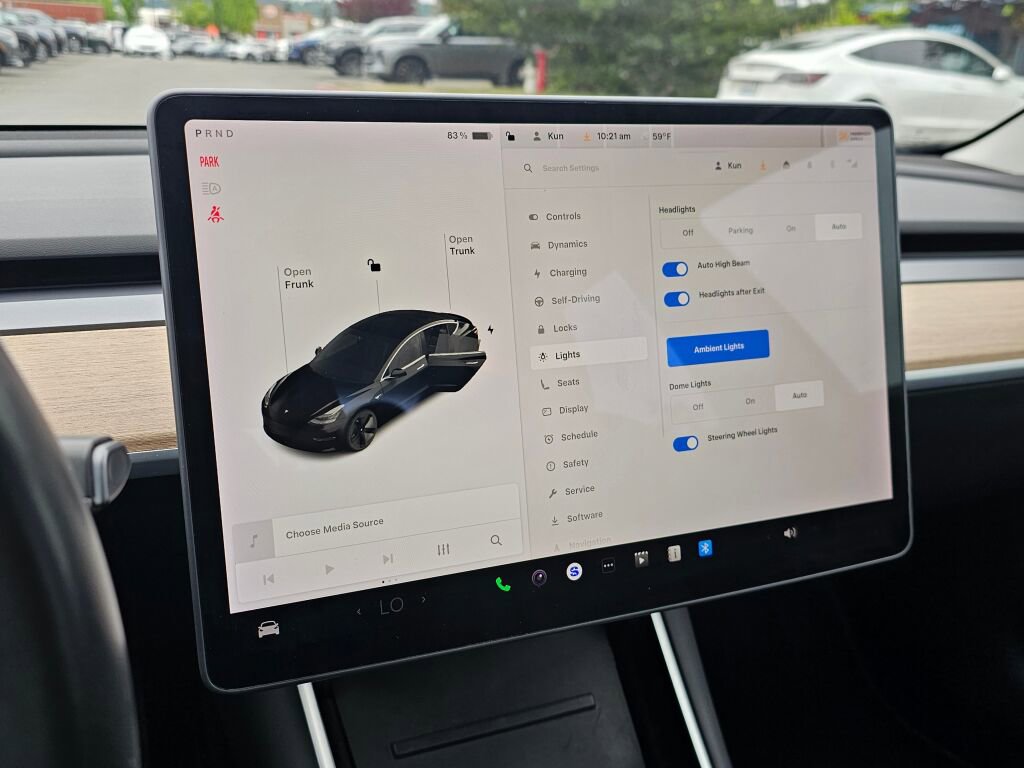 Used 2018 Tesla Model 3 Long Range RWD image 33