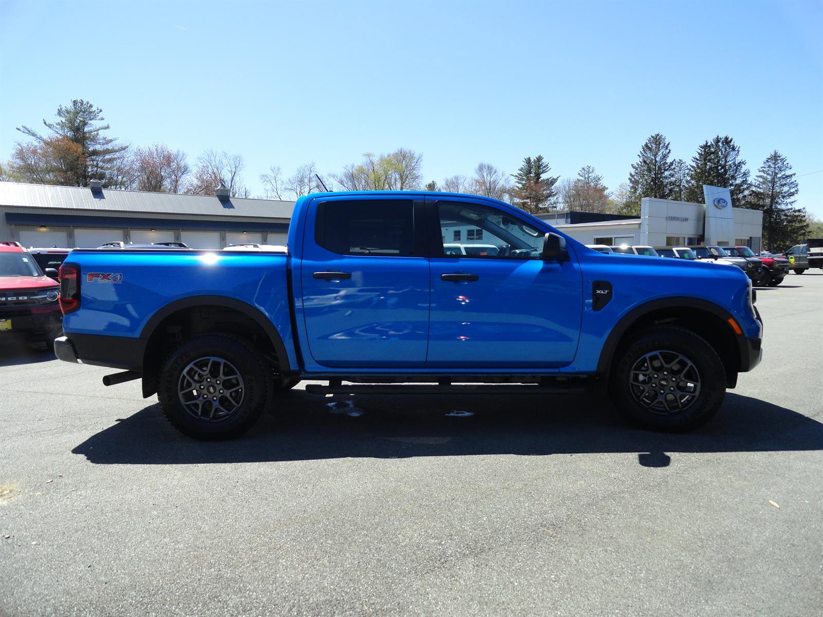 New 2025 Ford Ranger XLT w/ Equipment Group 301A High AWD/4WD image 4