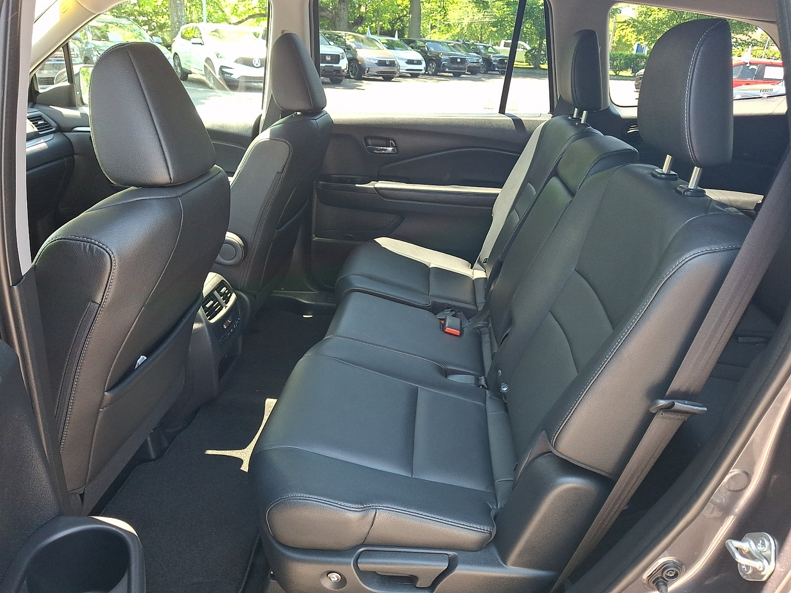 Used 2016 Honda Pilot EX-L image 11