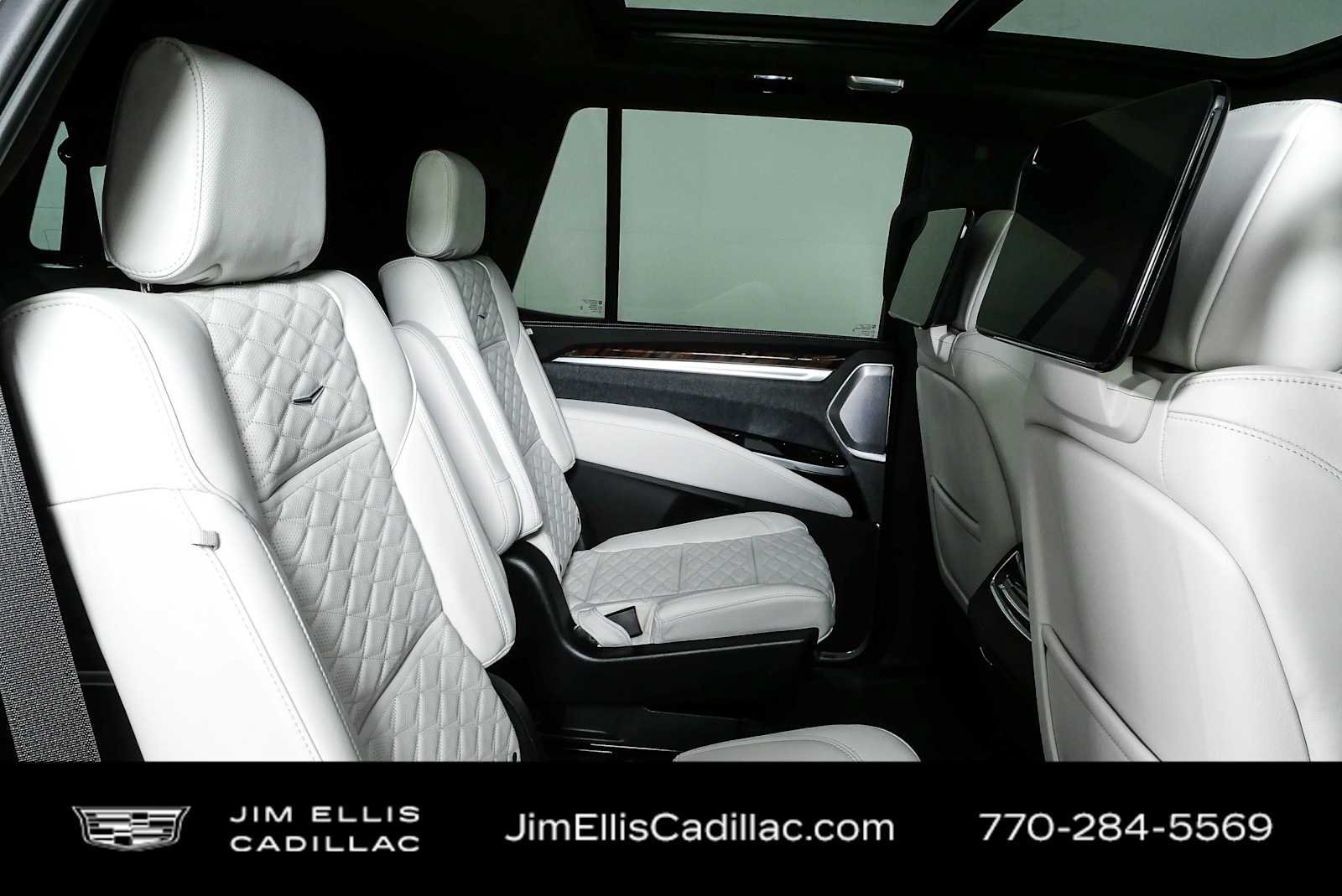 New 2026 Cadillac Escalade Platinum Sport AWD/4WD image 25