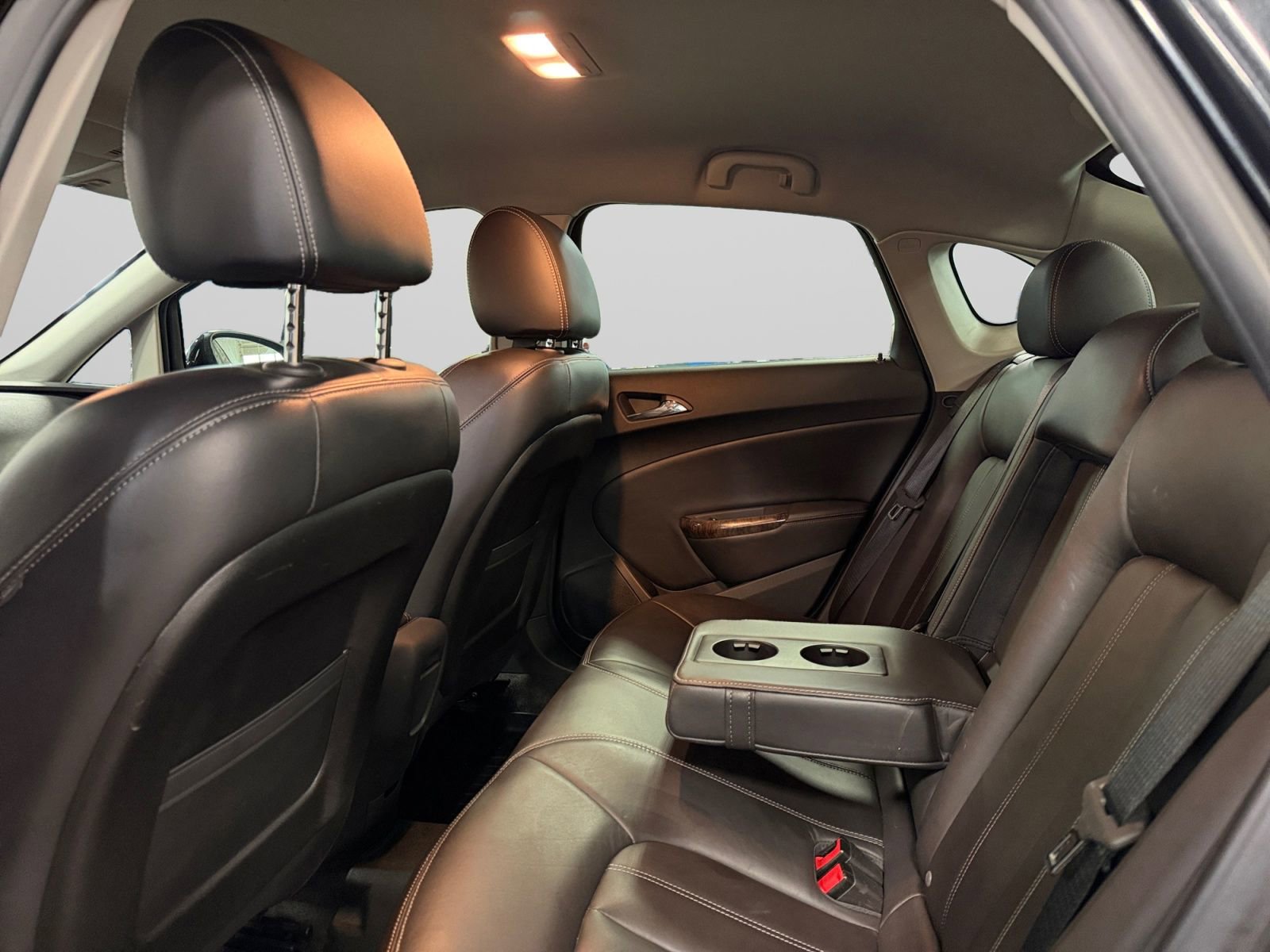 Used 2013 Buick Verano Leather FWD image 35