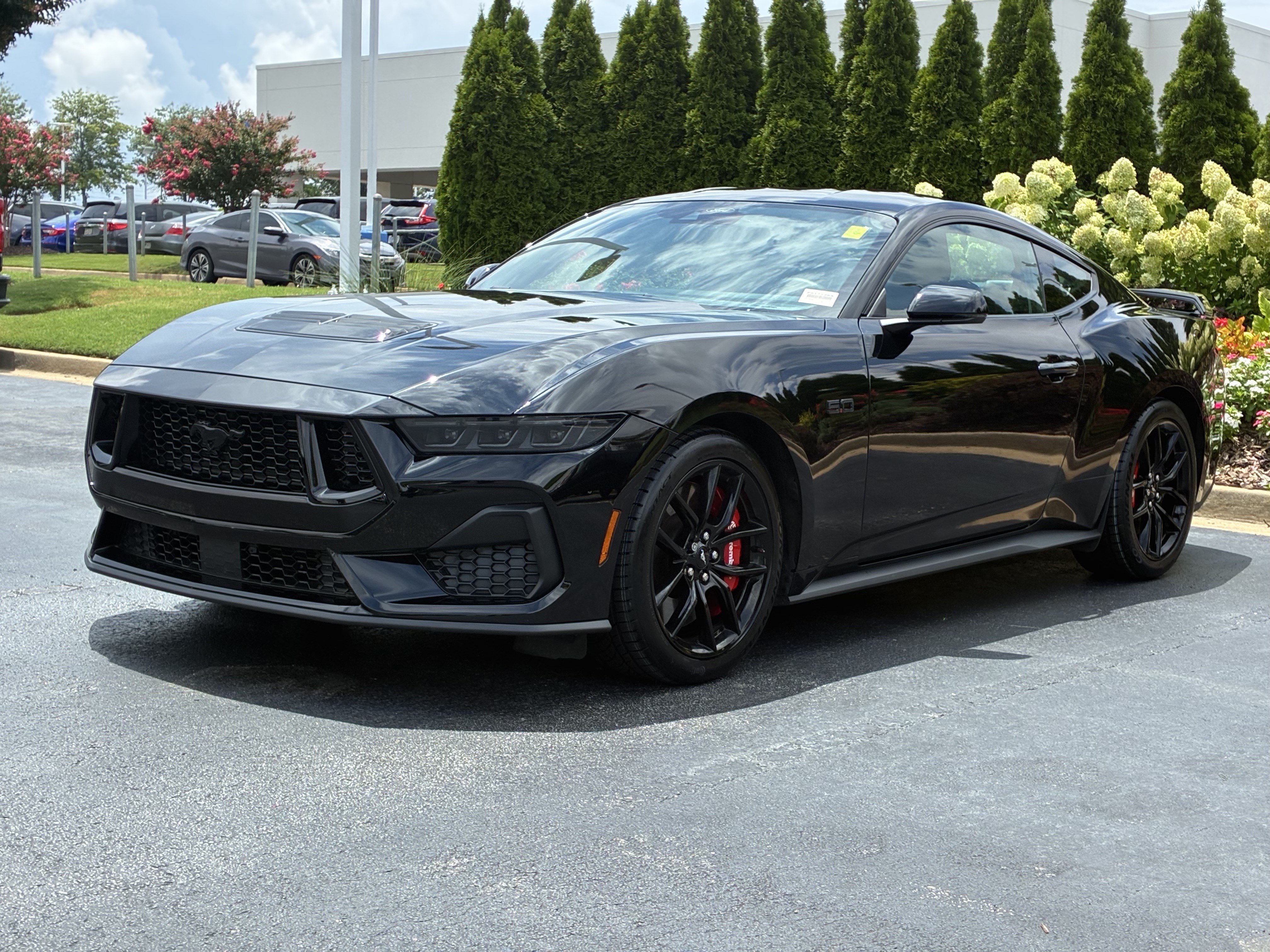 Used 2025 Ford Mustang GT Premium RWD image 6