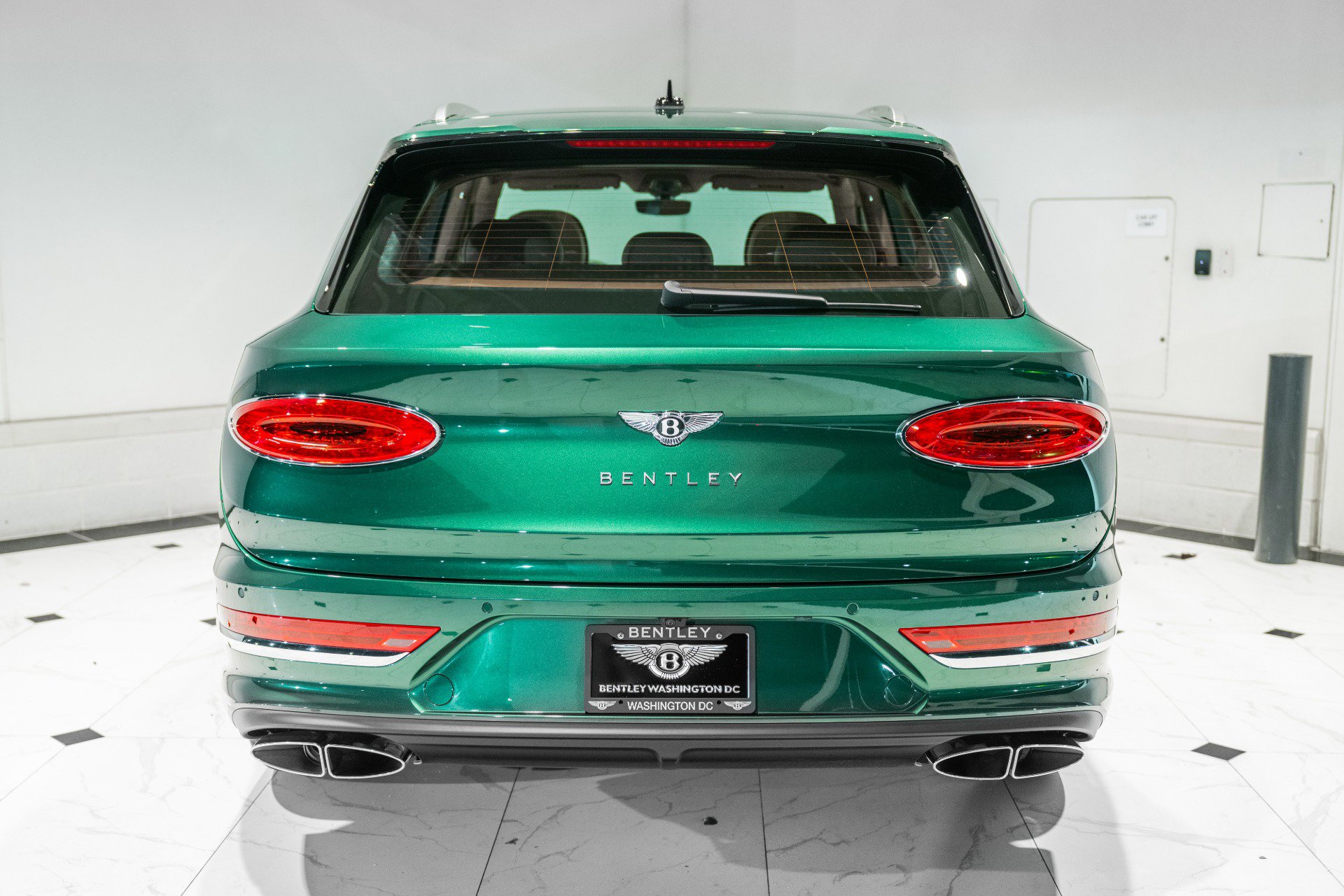 New 2025 Bentley Bentayga image 10