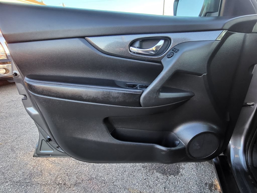 Used 2016 Nissan Rogue SL w/ SL Premium Package AWD/4WD image 9