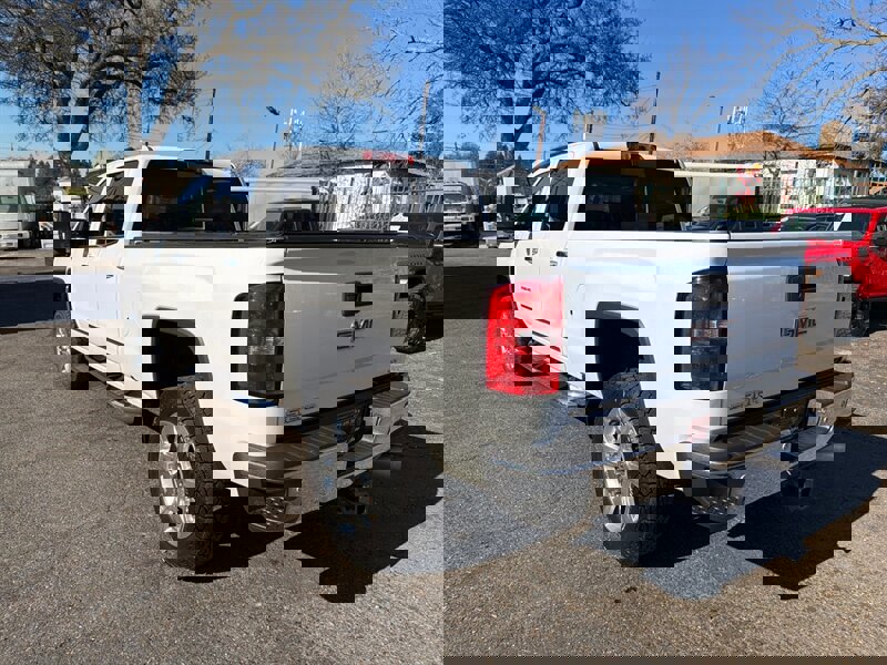 Used 2019 GMC Sierra 2500 SLT w/ Duramax Plus Package image 12