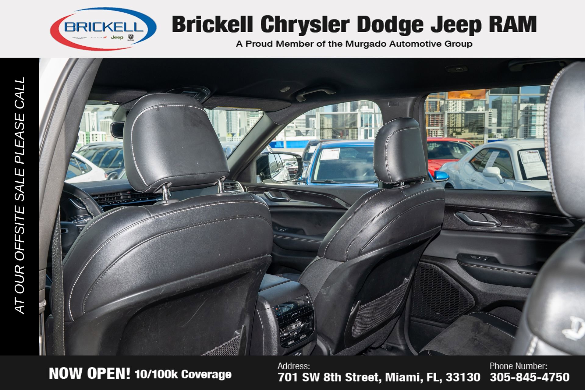 Used 2023 Jeep Grand Cherokee L Laredo image 19