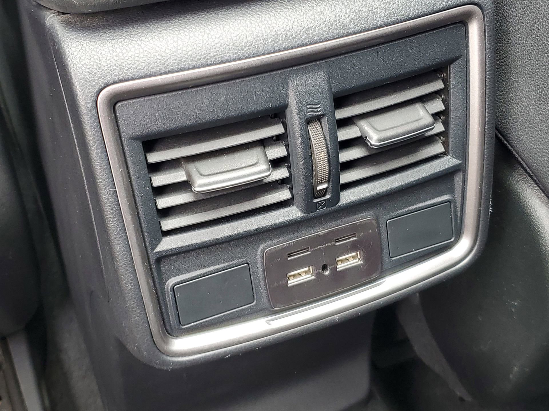 Used 2023 Subaru Forester Premium AWD/4WD image 13