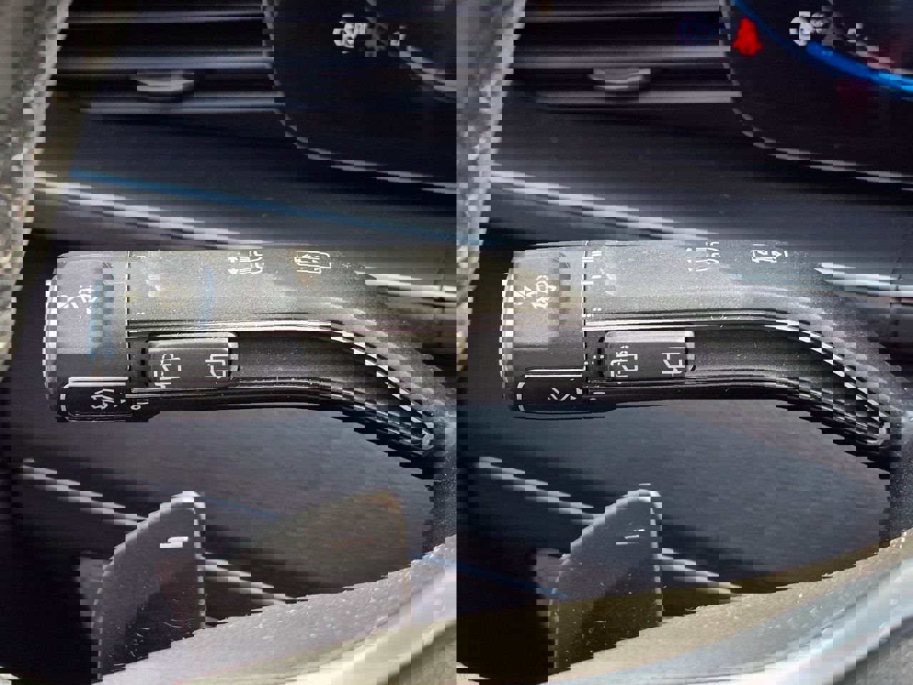 Used 2020 Mercedes-Benz GLS 450 4MATIC image 23