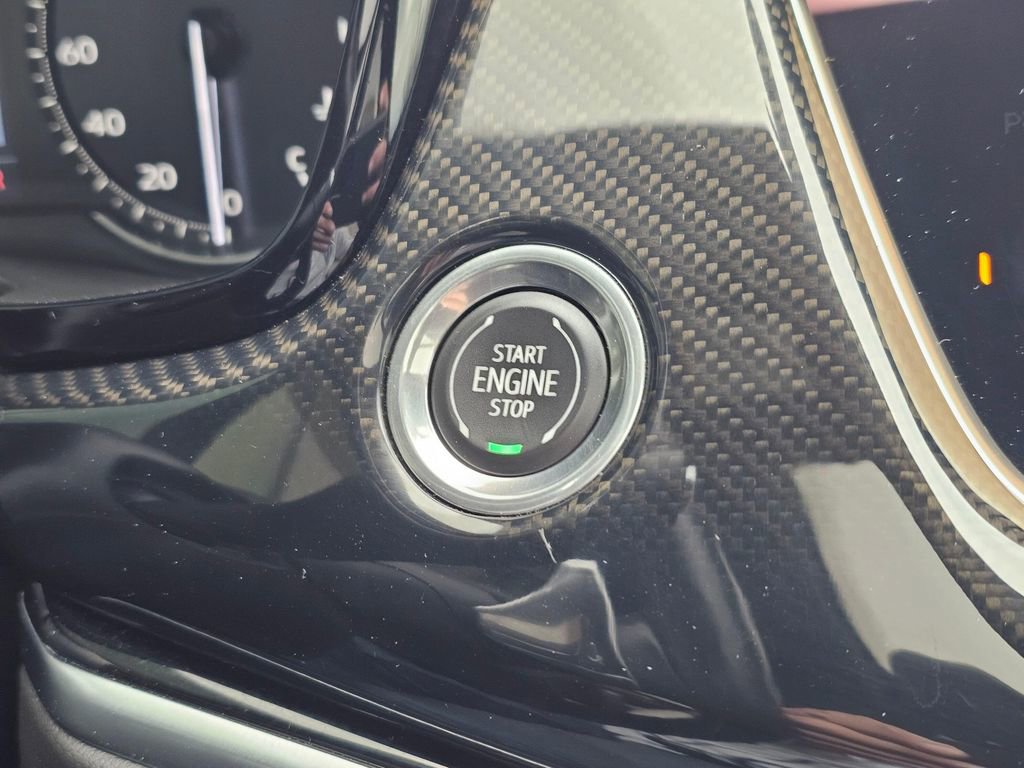 Used 2023 Cadillac XT6 Sport AWD/4WD image 35