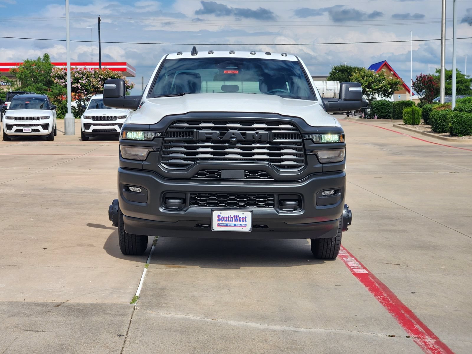 New 2026 RAM 3500 Tradesman AWD/4WD image 6