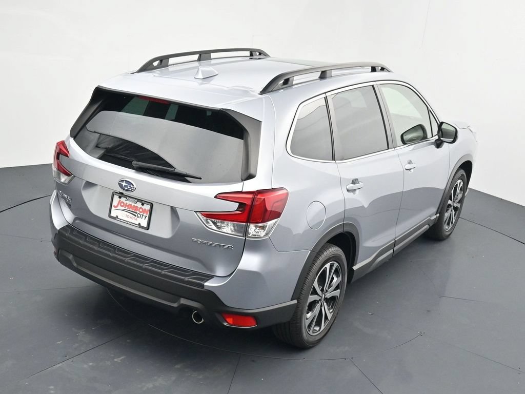Used 2023 Subaru Forester Limited w/ Popular Package #2 AWD/4WD image 29