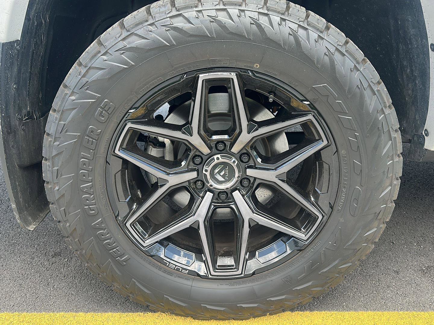 Used 2024 RAM 1500 Limited AWD/4WD image 33