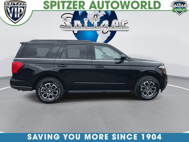 Used 2024 Ford Expedition XLT image 10