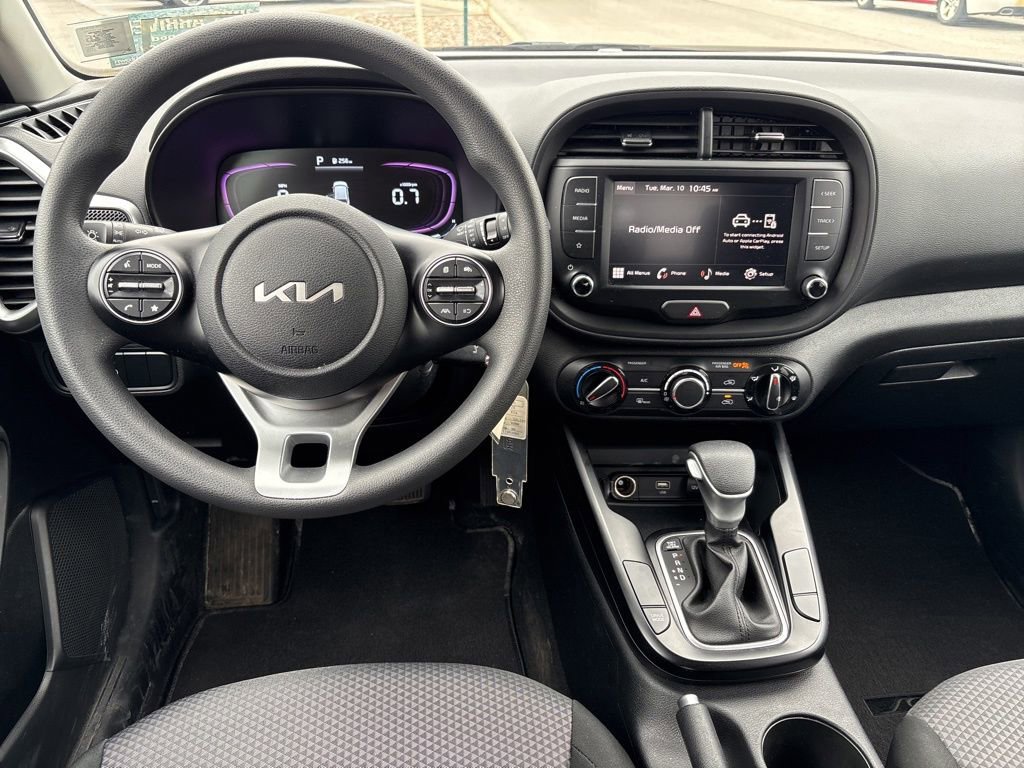 Used 2023 Kia Soul LX w/ Option Group 015 image 13