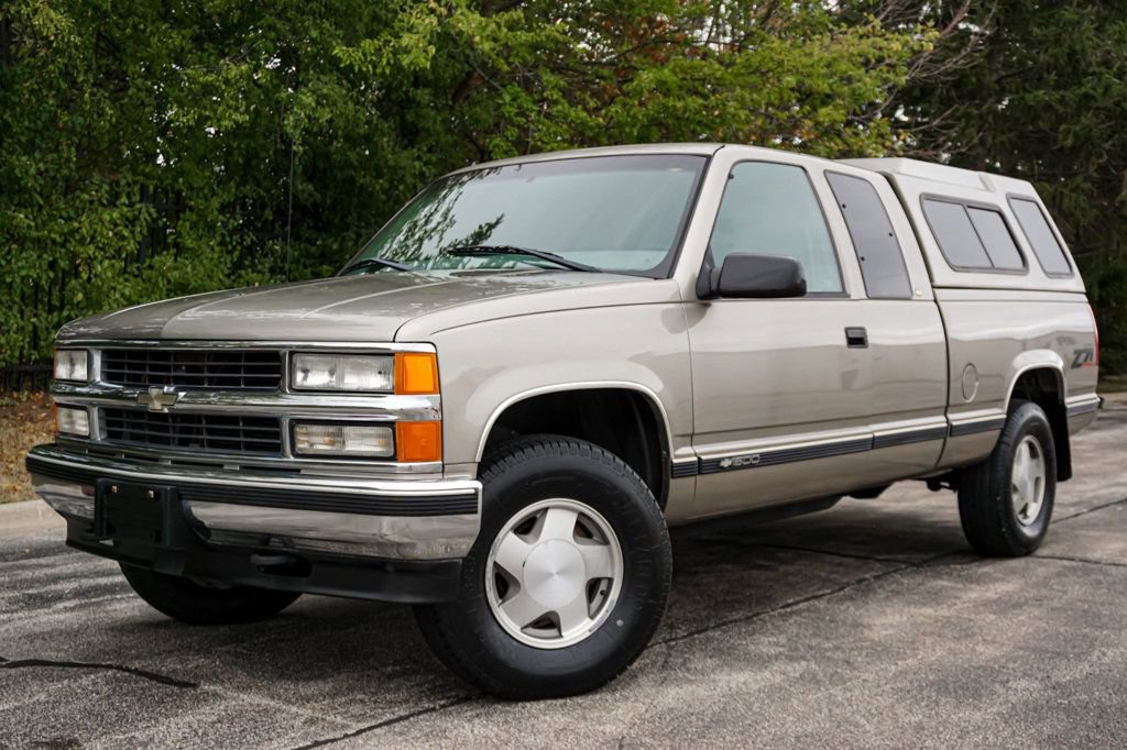Used 1998 Chevrolet Silverado 1500 4x4 Extended Cab w/ Preferred Equipment Group 2 image 25