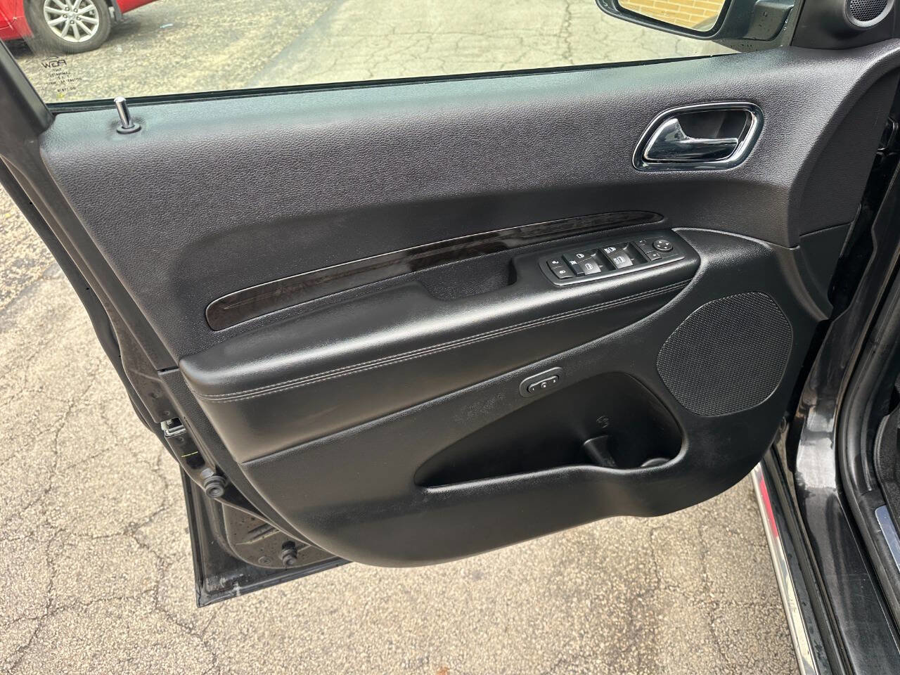 Used 2016 Dodge Durango Limited w/ Nav & Power Liftgate Group image 16