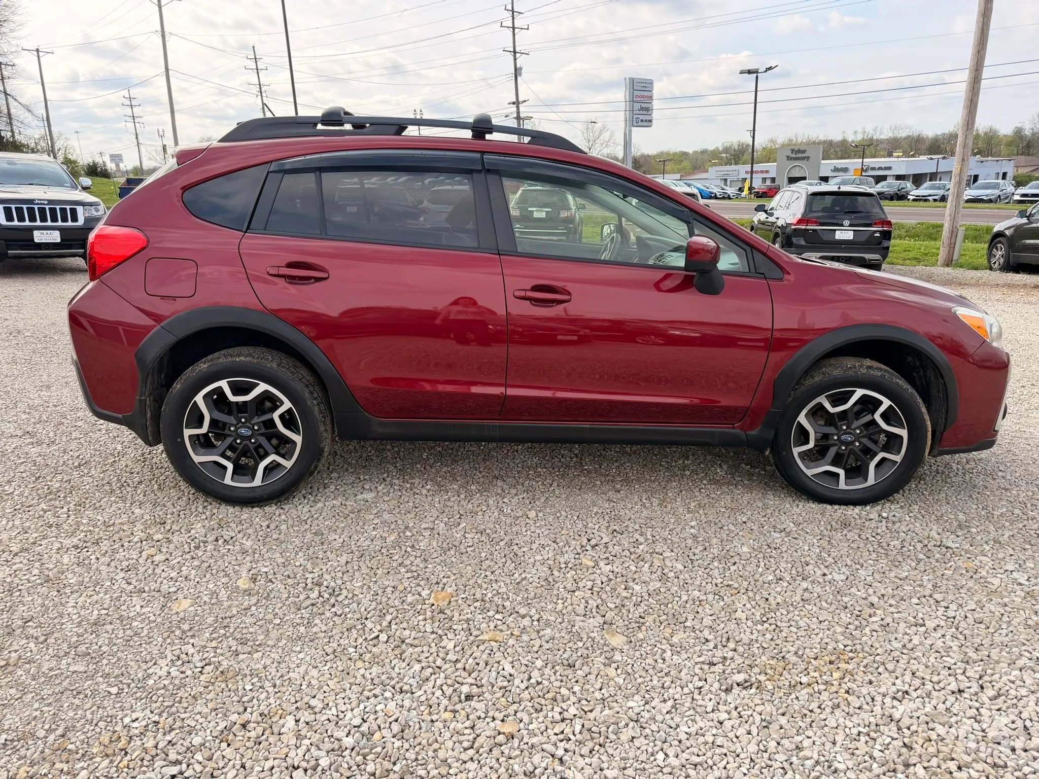 Used 2017 Subaru Crosstrek 2.0i Premium image 6