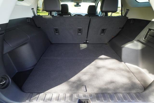 Used 2024 GMC Terrain Denali w/ Black Diamond Edition image 31