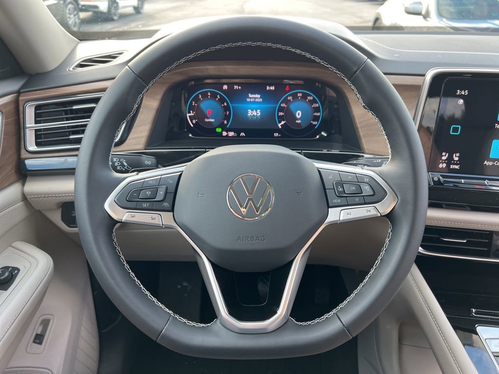 New 2026 Volkswagen Atlas SE image 15