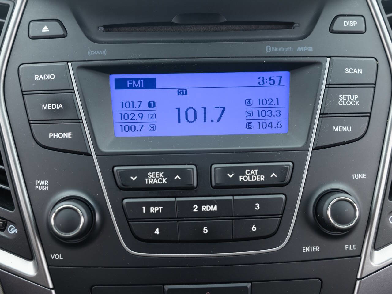 Used 2016 Hyundai Santa Fe Sport image 32