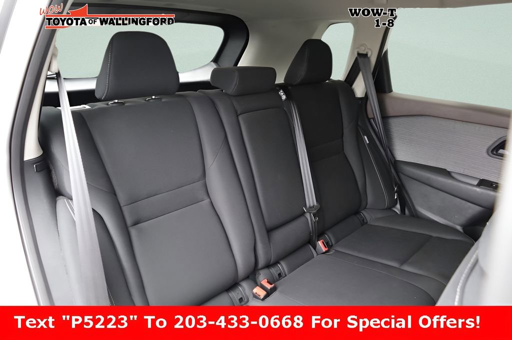 Used 2023 Nissan Rogue S image 26