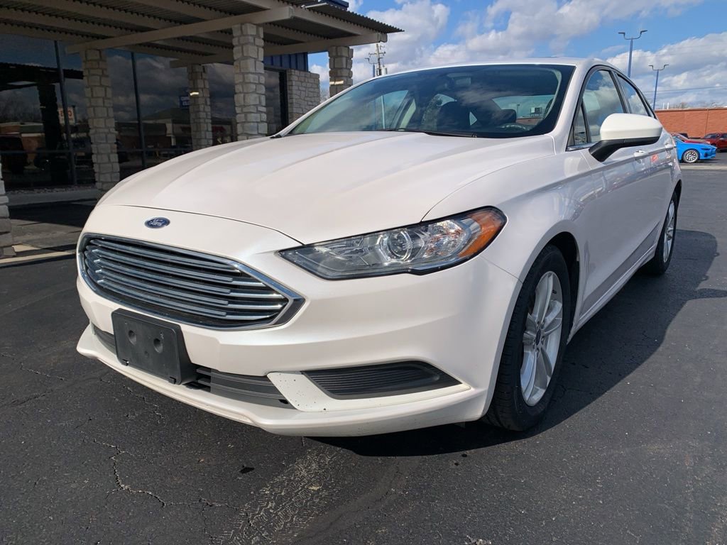Used 2018 Ford Fusion SE w/ Fusion SE Technology Package image 7