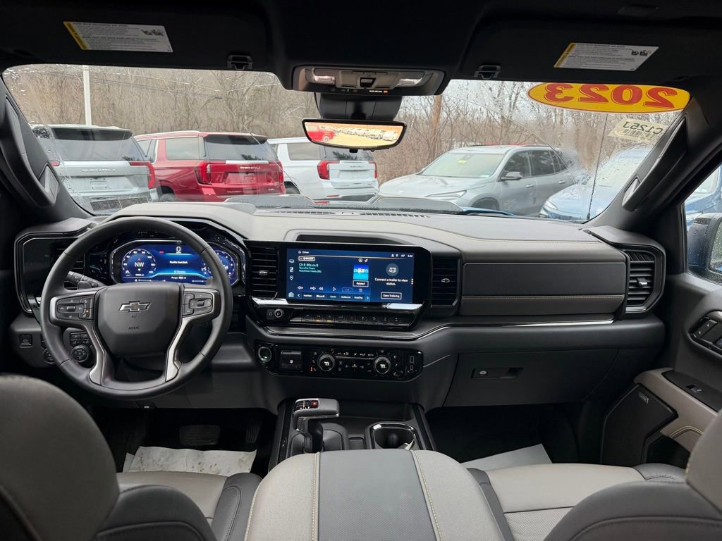 Used 2023 Chevrolet Silverado 1500 ZR2 w/ Technology Package image 17