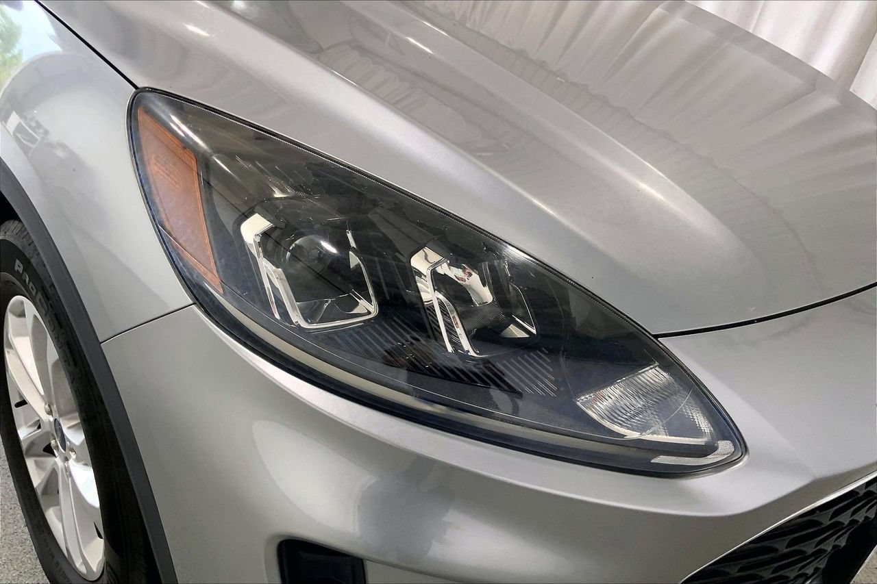 Used 2022 Ford Escape SE AWD/4WD image 12