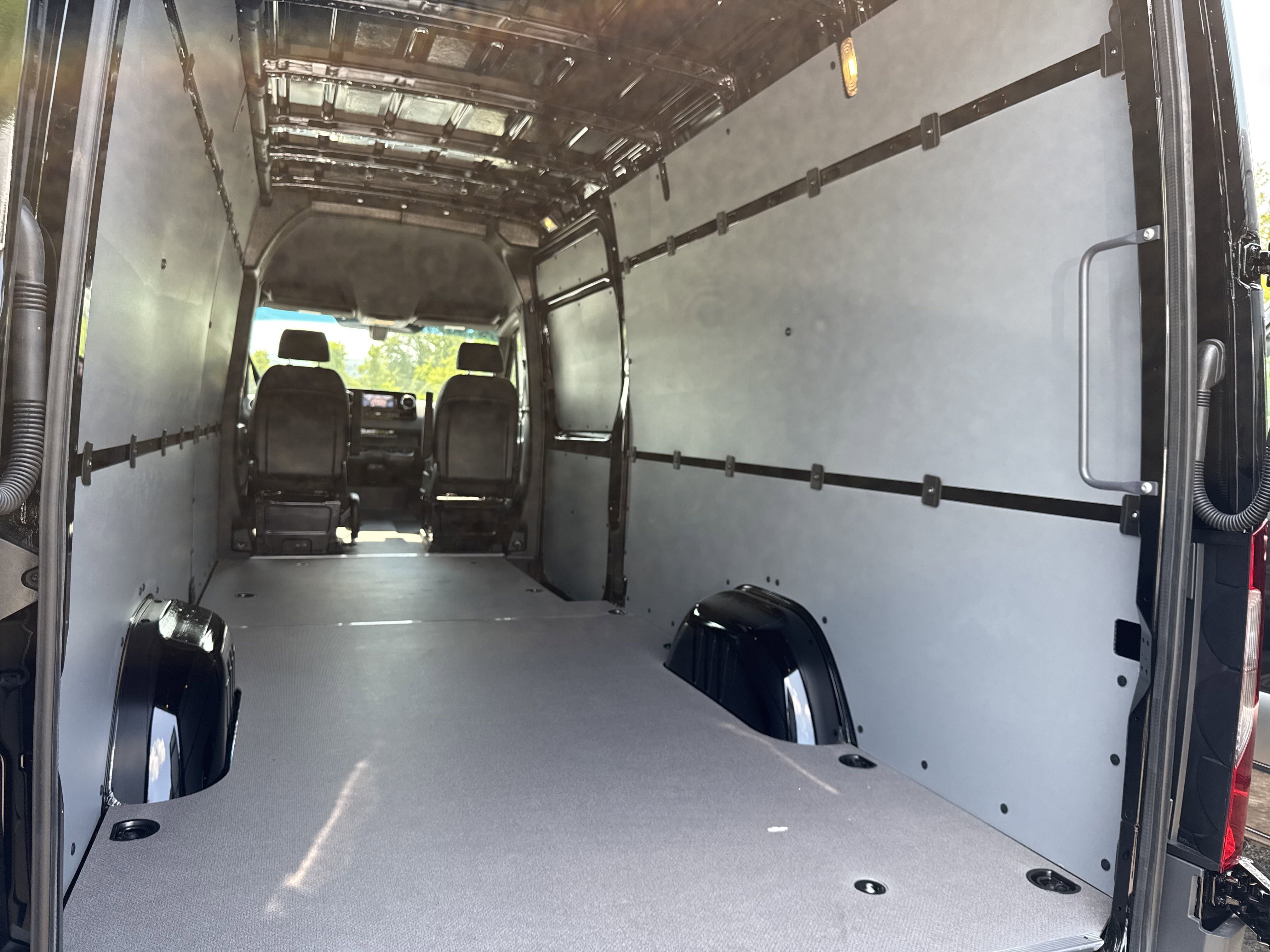 New 2025 Mercedes-Benz Sprinter 2500 image 23