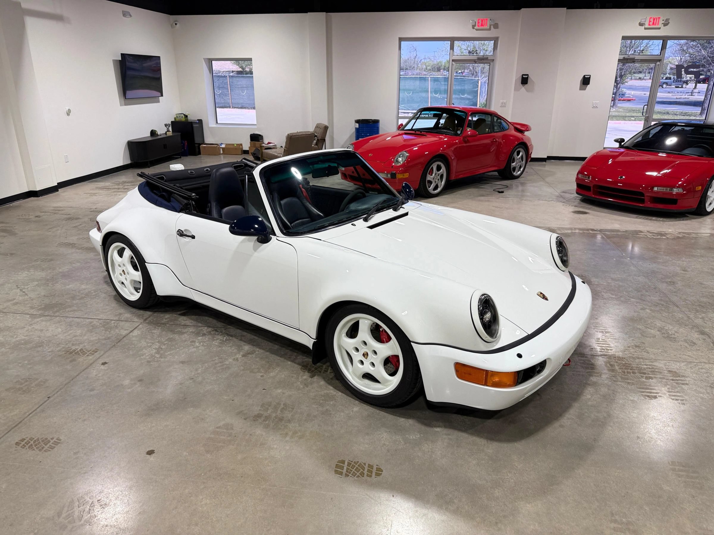 Used 1993 Porsche 911 America Roadster RWD image 3
