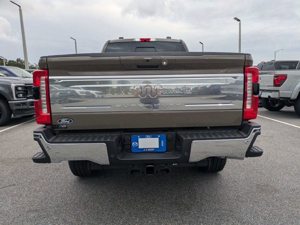New 2027 Ford F250 King Ranch w/ Chrome Package AWD/4WD image 5