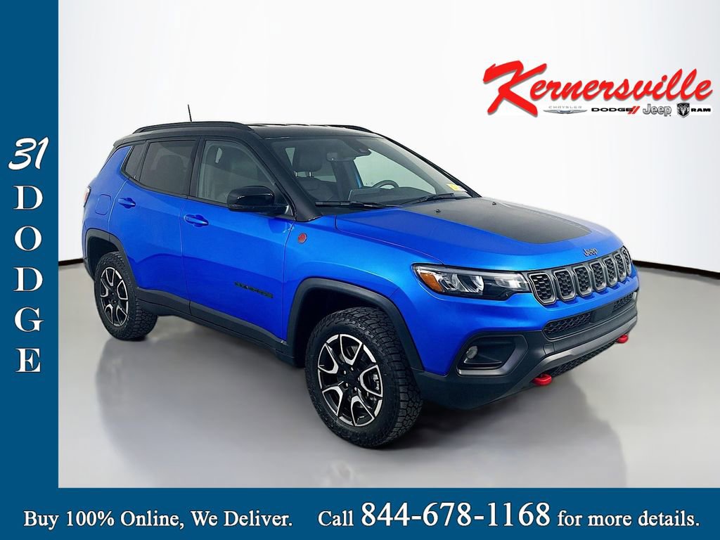 Used 2024 Jeep Compass Trailhawk w/ Trailer Tow Group AWD/4WD video 1