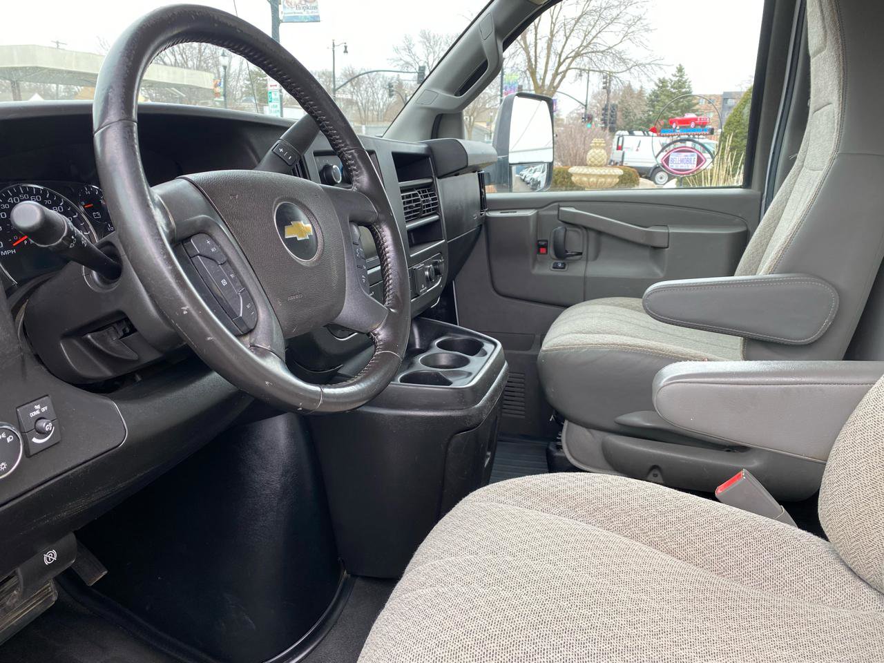 Used 2020 Chevrolet Express 3500 w/ Power Convenience Package image 13