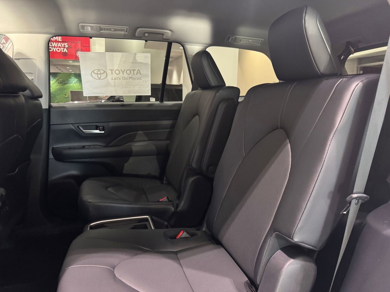 New 2026 Toyota Grand Highlander XLE image 36
