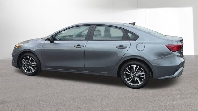 Used 2024 Kia Forte LXS image 6