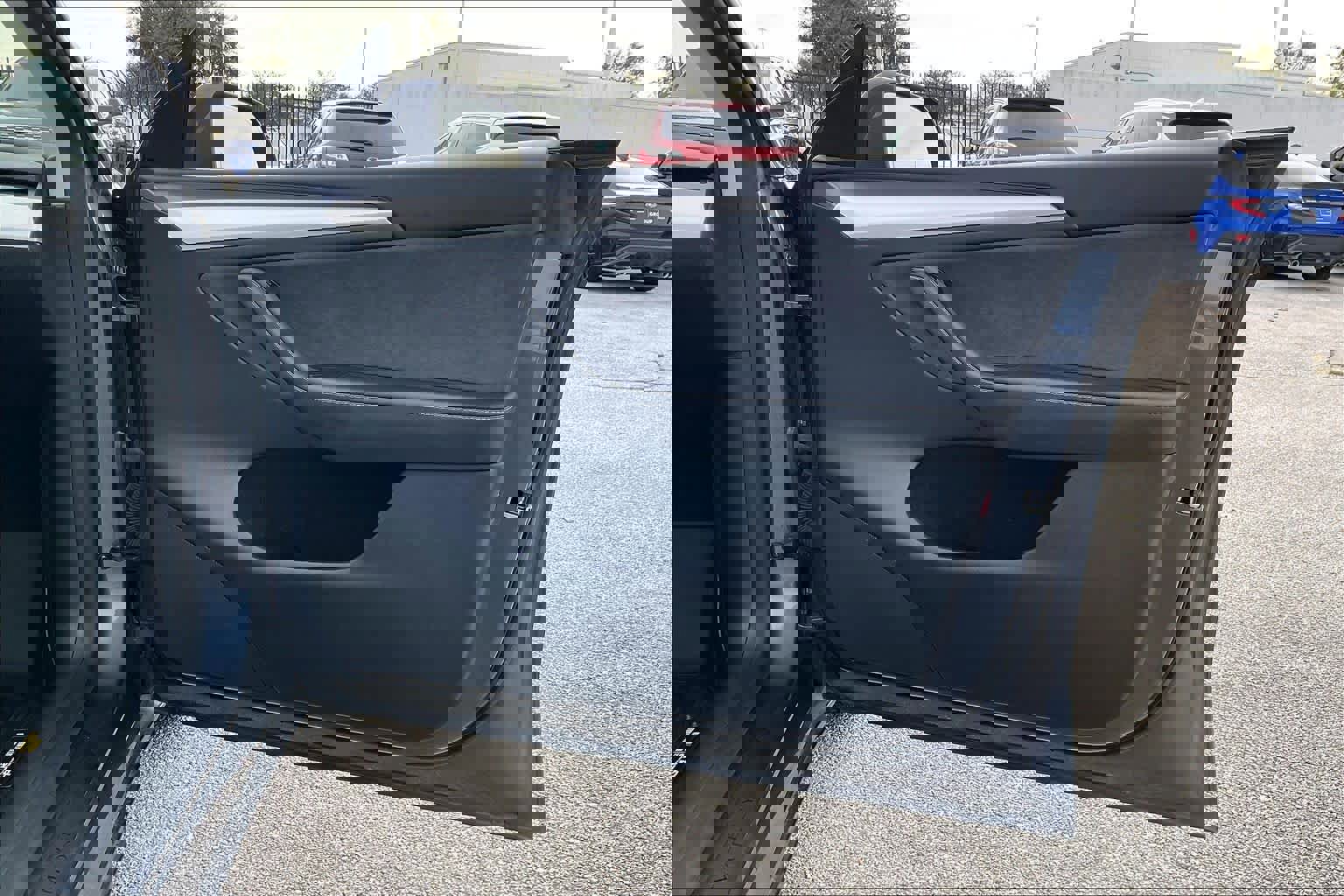 Used 2023 Tesla Model Y AWD image 19