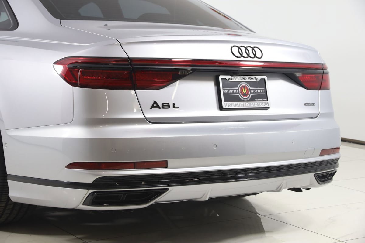 Used 2021 Audi A8 L 4.0T w/ Executive Plus Package AWD/4WD image 31