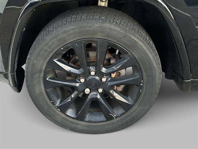 Certified 2020 Jeep Grand Cherokee Altitude image 17