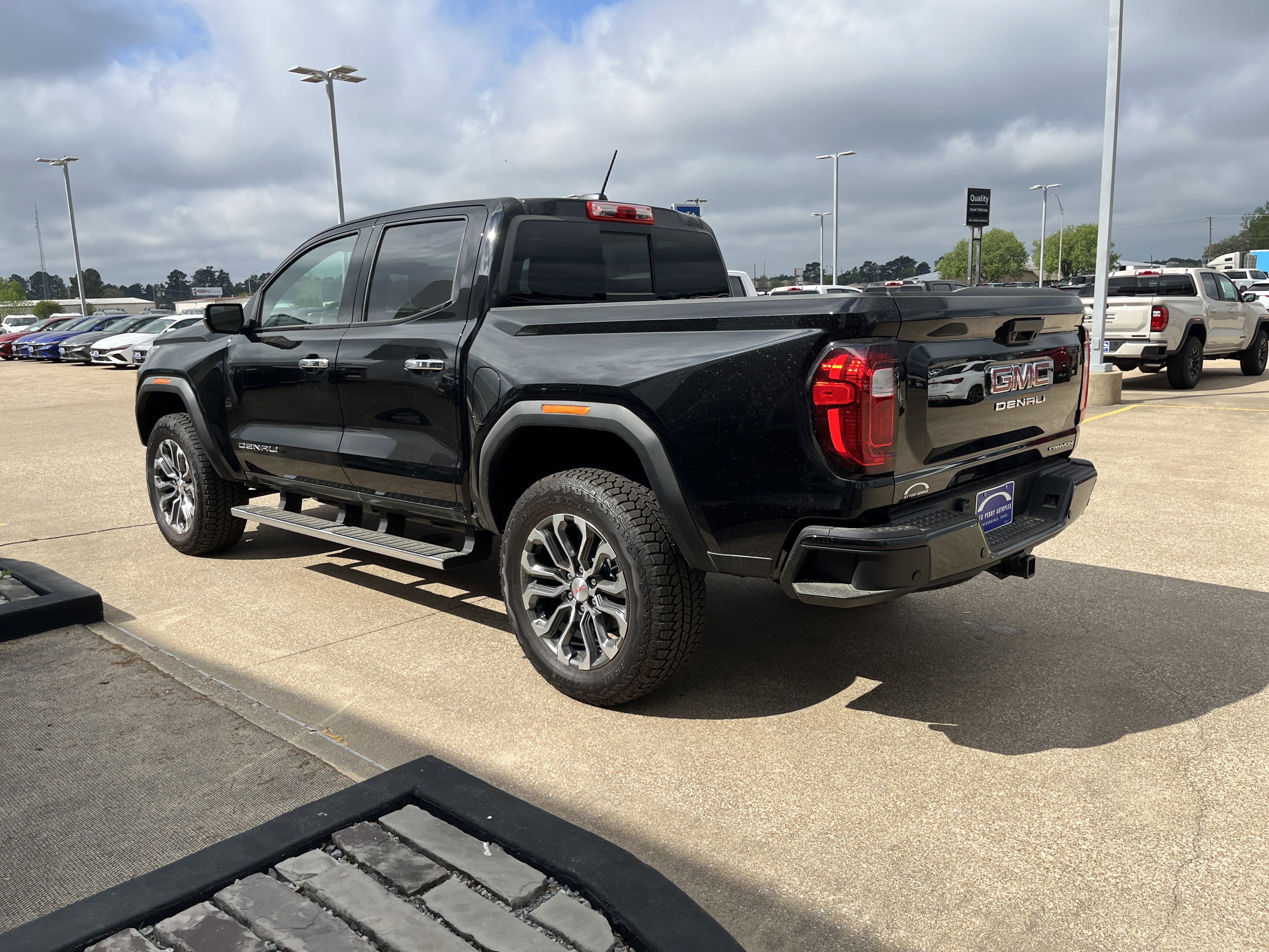 New 2026 GMC Canyon Denali AWD/4WD image 4