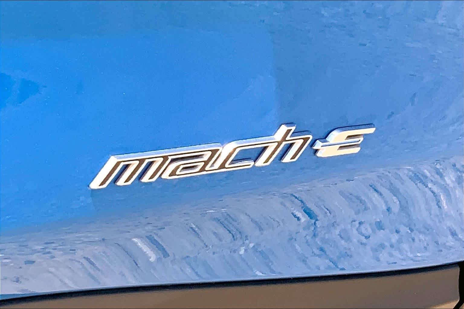 Certified 2025 Ford Mustang Mach-E Premium RWD image 9