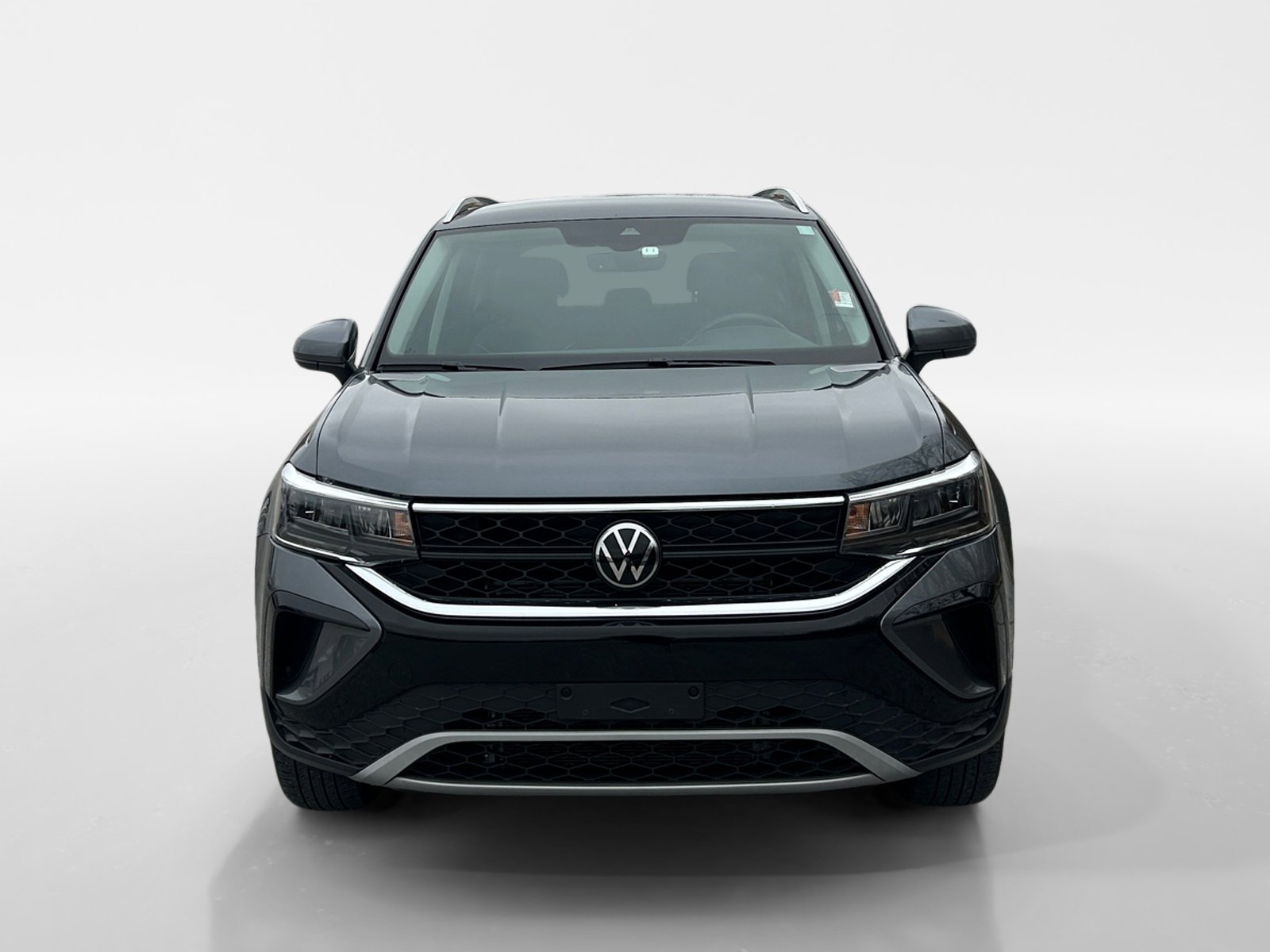 Used 2024 Volkswagen Taos SE image 17