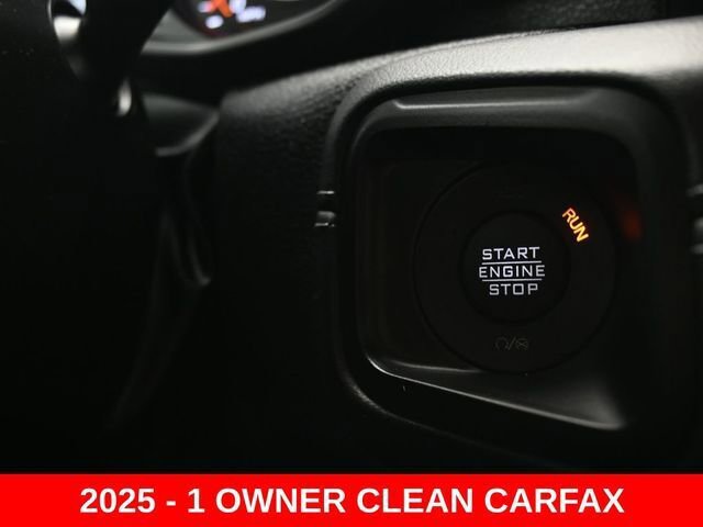 Used 2025 Jeep Gladiator Mojave w/ Convenience Group image 14